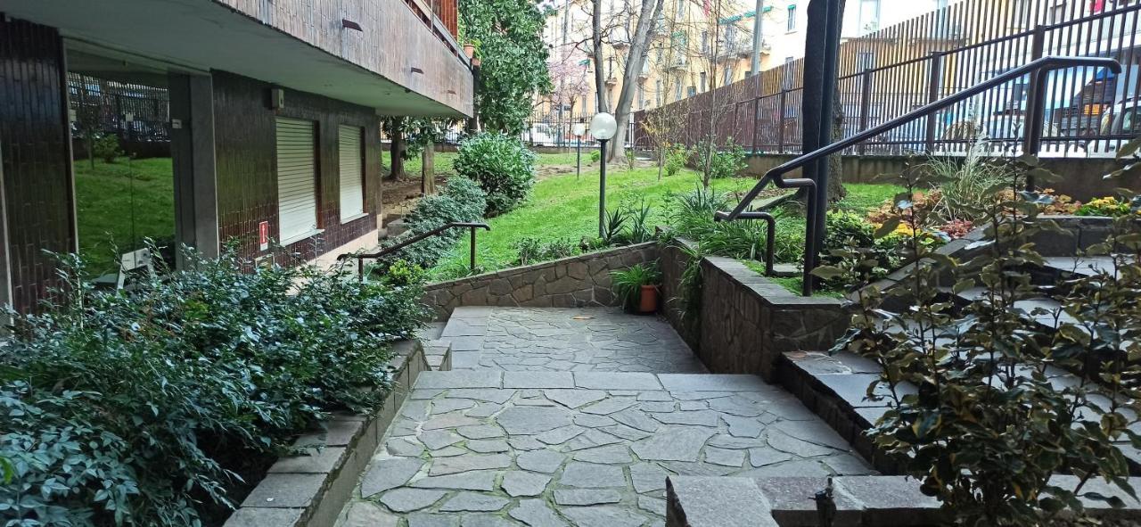 Smart Studio Porta Venezia Fashion District Милано Екстериор снимка