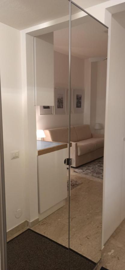 Smart Studio Porta Venezia Fashion District Милано Екстериор снимка