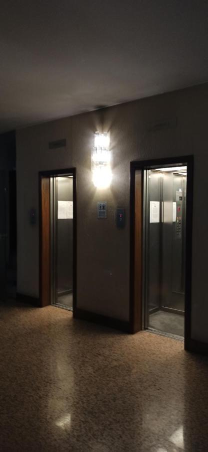 Smart Studio Porta Venezia Fashion District Милано Екстериор снимка